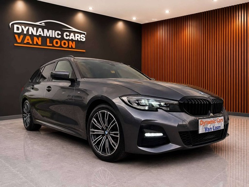 BMW 320 M-Paket 190Pk Sadowline  Touring Automaat Sport Leder Cruise Navi  Pdc Camera Trekhaak Veel Opties BTW voordeel Topstaat