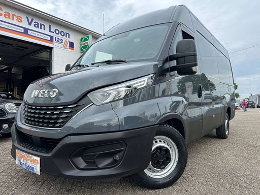 Iveco Daily 35S18V 3.0 180Pk Turbo Hi-Matic L3/H2 Cruise Navi CarPlay Pdc  Camera Trekhaak  1ste Eigenaar  12M Garantie  Btw Voordeel